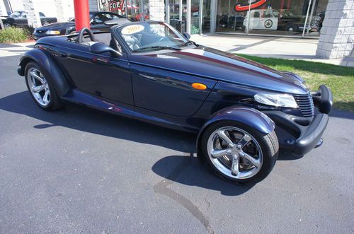 2001 chrysler prowler, plymouth prowler saphire blue with matching blue soft top
