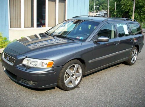 2004 volvo v70 r wagon 4-door 2.5l