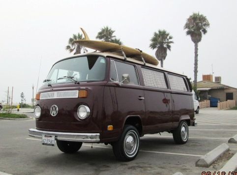 Wow! 1974 vw surfer van/bus totoally restored! rare "automatic" easy 2 drive!