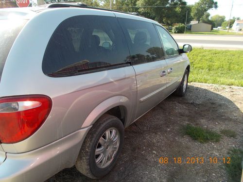 2006 chrysler town &amp; country touring mini passenger van 4-door 3.8l