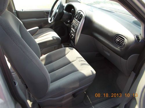 2006 Chrysler Town & Country Touring Mini Passenger Van 4-Door 3.8L, image 3