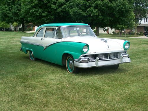 1956 Ford Fairlane Base Club Sedan 2dr. 292 w/ 3spd, image 2