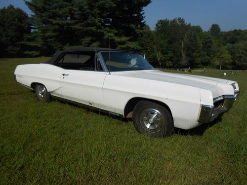 1967 pontiac grand prix base 6.6l convertible  no reserve