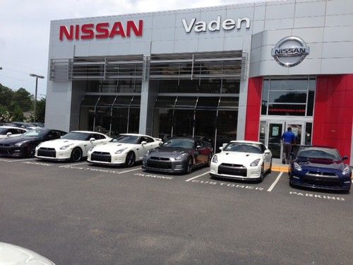 2014 NISSAN GTR-- PEARL WHITE/RED, US $97,950.00, image 2