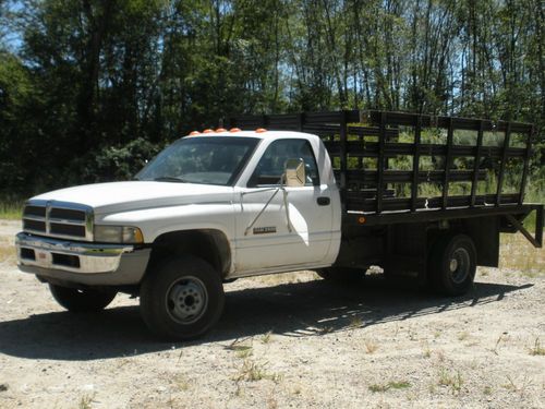 1999 dodge 3500 rack truck