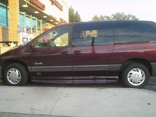1999 plymouth grand voyager se/i just lowered the price $1,000.00
