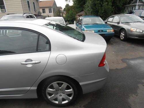 2006 Honda Civic LX Sedan 4-Door 1.8L 37000 Miles Silver Must see, image 5