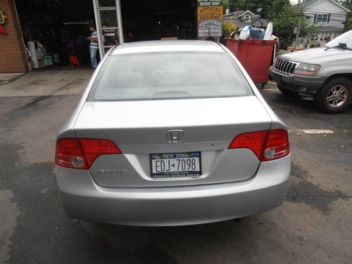 2006 Honda Civic LX Sedan 4-Door 1.8L 37000 Miles Silver Must see, image 6