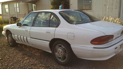 1994 Pontiac Bonneville SE Sedan 4-Door 3.8L, US $2,500.00, image 3