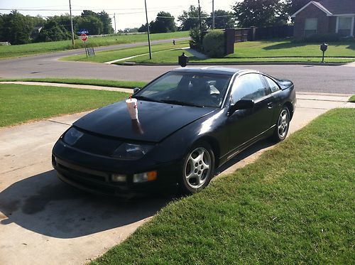 1990 Nissan 300ZX Base Coupe 2-Door 3.0L, image 2