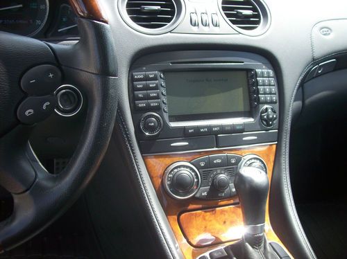 IMMACULATE 2008 MERCEDES BENZ SL 550 ROADSTER CONVERTIBLE  BLACK BEAUTY, image 16