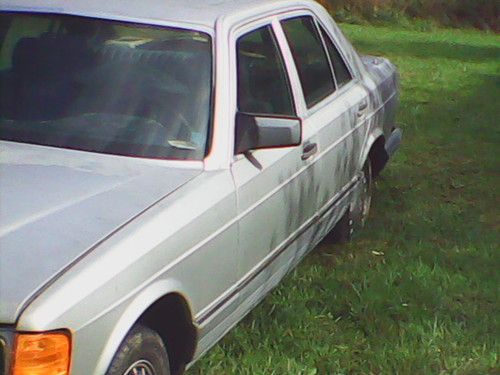 1982 W-126 Mercedes Benz 300sd Sedan for Parts or Restore, image 9