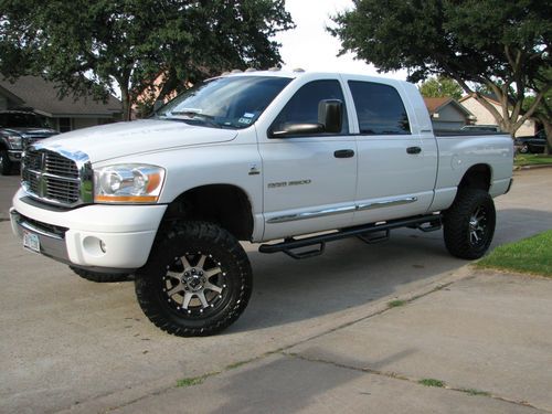 2006 dodge laramie mega cab 4x4 diesel