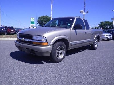 01 chevrolet s-10 ls 2wd pickup auto trans no reserve