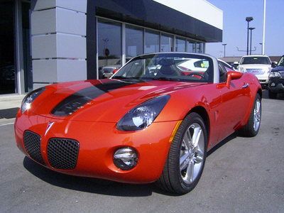 2009 solstice street edition convertible, automatic, 2.4l, brazen orange