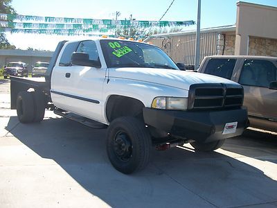 2000 dodge ram 3500 cummins turbo diesel 4x4 flatbed  dually 5sp