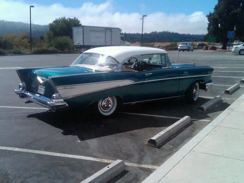 Chevrolet 1957 Bel Air 2tone Blue Metallic Teal and Cream Top  F.I. Tribute, US $25,000.00, image 4