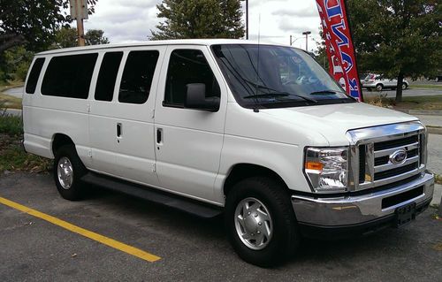 2012 ford econoline 15 passenger van 5.4l 8