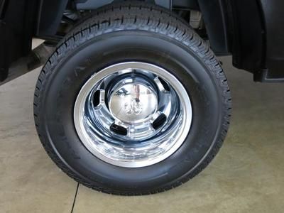 4X4 Crew Cab Diesel Manual 6.7L black long box needs home 3500 ram, image 10