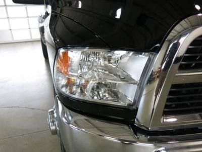 4X4 Crew Cab Diesel Manual 6.7L black long box needs home 3500 ram, image 15