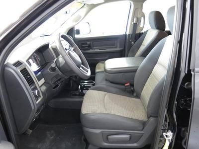 4X4 Crew Cab Diesel Manual 6.7L black long box needs home 3500 ram, image 19