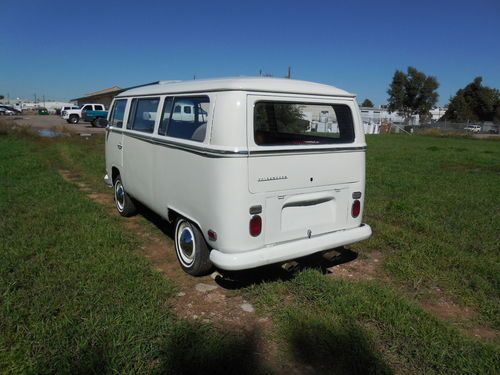 1970 volkswagen bus - type 2 van - 99% rust free - over 70 pictures