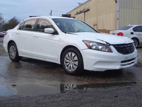 2012 honda accord sdn salvage repairable rebuilder only 4k miles runs!!!