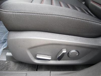 4dr Sdn SE F New 2.5L CD Power Windows Power Door Locks Tilt Wheel AM/FM Stereo, image 15