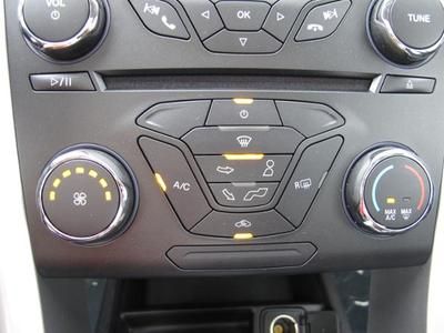 4dr Sdn SE F New 2.5L CD Power Windows Power Door Locks Tilt Wheel AM/FM Stereo, image 18