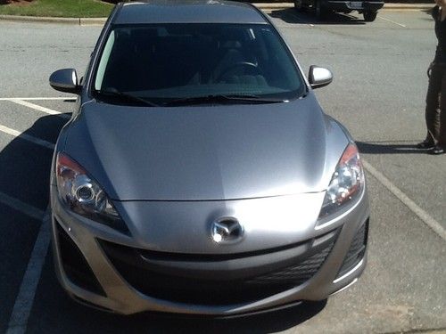 2011 mazda 3 i sedan 4-door 2.0l