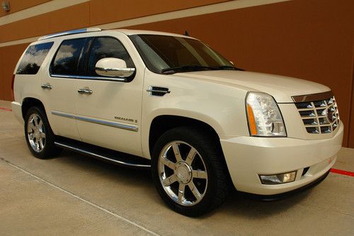 07 cadillac escalade luxury pkg rwd navigation rear camera moon roof tv dvd