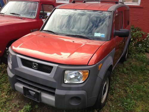 2004 honda element 4x4 lx rare 5 speed economy!!!!!!!