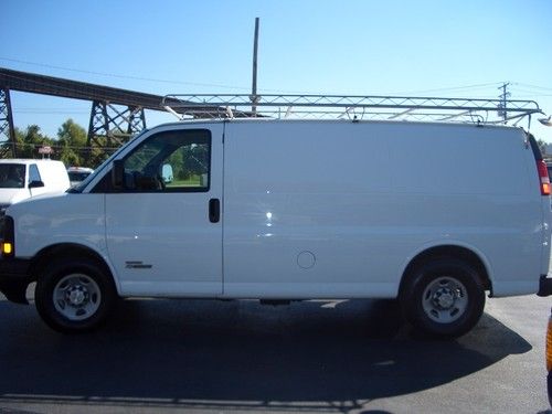 2006 chevy express 3500 cargo 6.6l duramax diesel very clean one owner fleet