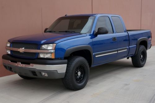 03 chevy silverado 1500 ls z71 4x4 ext cab 1 owner carfax cert cd bedliner clean