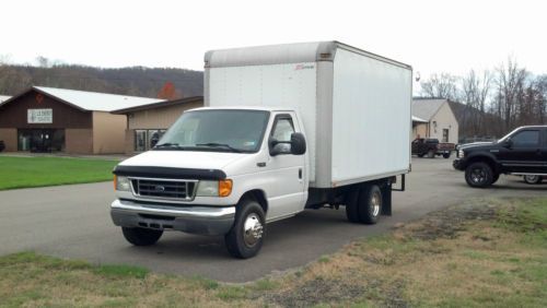 2004 ford powerstroke diesel e450 delivery box van truck, runs great, nice shape