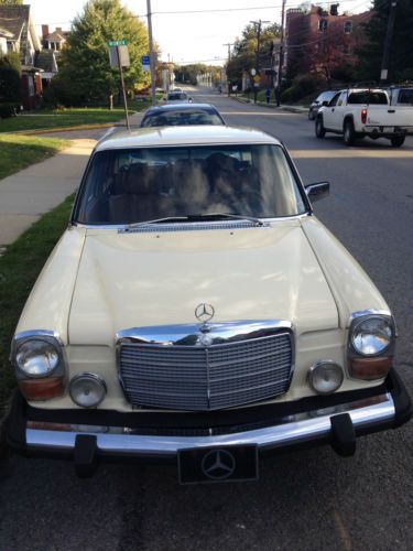 1974 mercedes-benz 240d sedan 4-door nice condition diesel