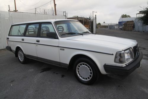 1990 volvo 240 wagon dl 4 cylinder no reserve