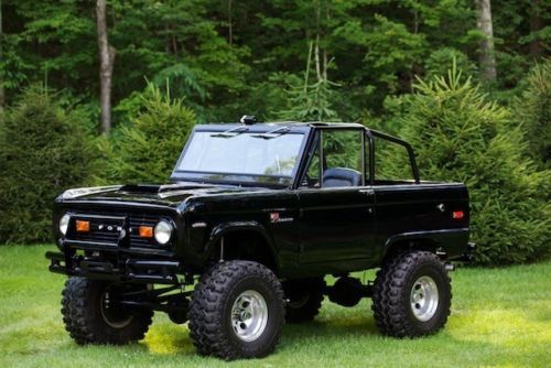 1971 ford bronco sport frame off restoration - beautiful black paint