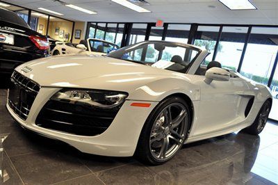 2012 audi r8 spyder 5.2l 525hp v10 6-speed r-tronic trans enhanced leath pkg nav