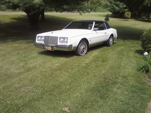 1985 buick riviera luxury coupe 2-door 5.0l