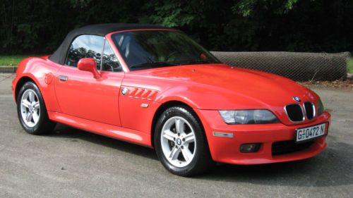 Awesome bmw z3 w/low miles