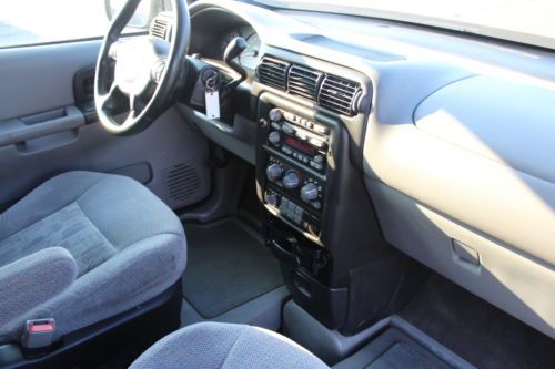 Handicap Wheelchair Lift Van! 2004 Pontiac Montana EXT!, US $7,900.00, image 44