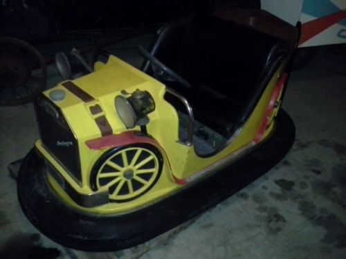 1960&#039;s ford model t bumper car