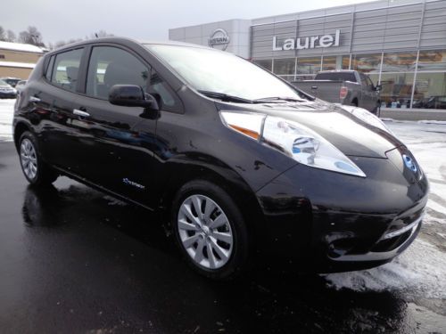 2013 leaf s hatchback zero emission technology heated seats 1 owner carfax video