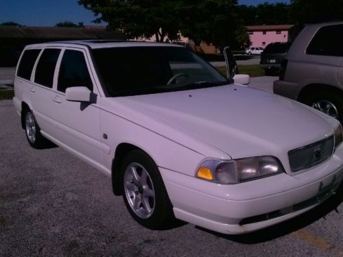 1999 volvo v70 glt turbo wagon-runs well,no rust,well maintained/no check lights