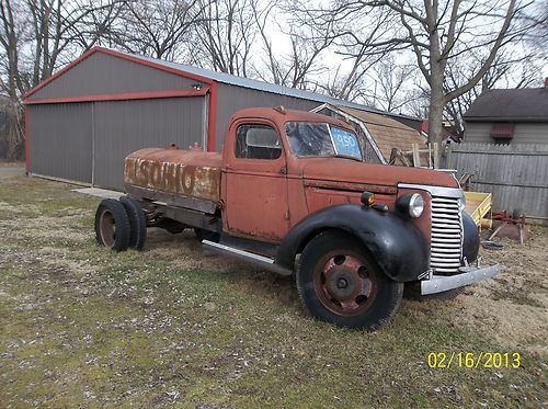 1940 chevy 1 and a half ton