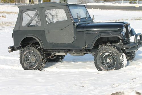 1979 jeep cj7 fiberglass tub, 350 chevy