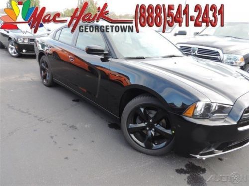 2014 sxt new 3.6l v6 24v automatic rwd sedan