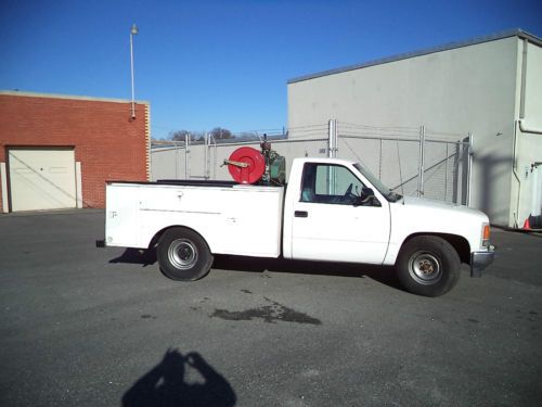 1990 chevrolet c2500 scottsdale standard cab pickup 2-door 5.0l