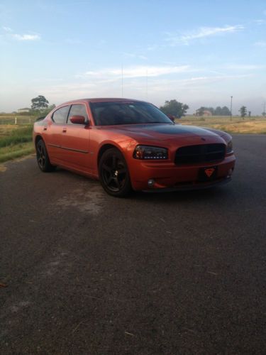 2006 dodge charger daytona hemi gomango slick mint  beautiful car